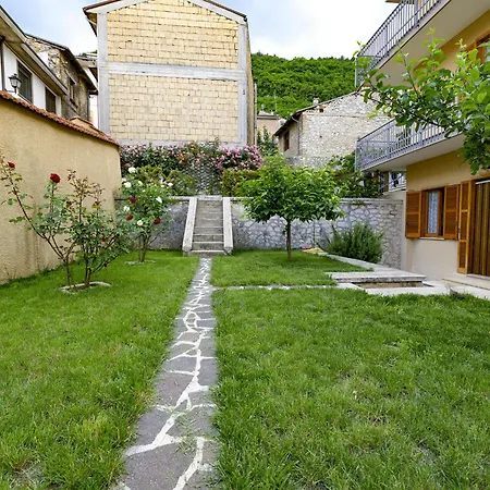 Orsini: Tre Da Letto, 2 Bagni דירה