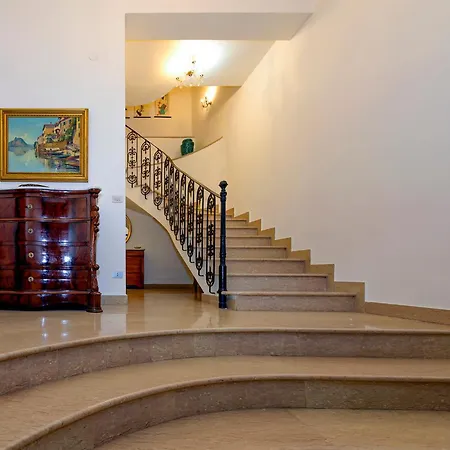 דירה Orsini: Tre Da Letto, 2 Bagni Luco ne' Marsi