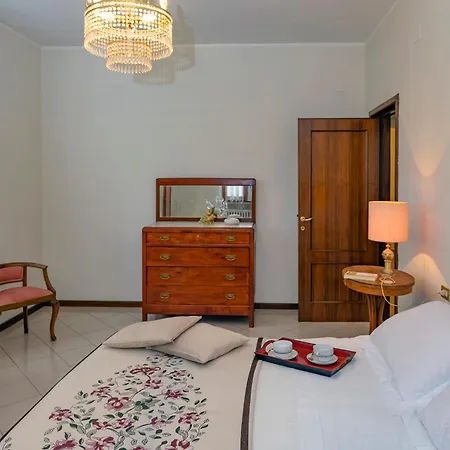 Orsini: Tre Da Letto, 2 Bagni Apartmán *