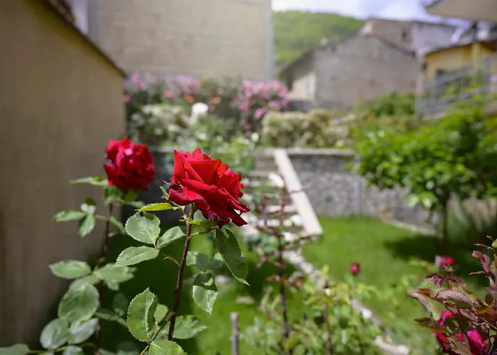 Orsini: Tre Da Letto, 2 Bagni *