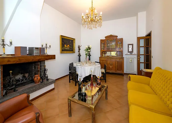 Orsini: Tre Da Letto, 2 Bagni דירה